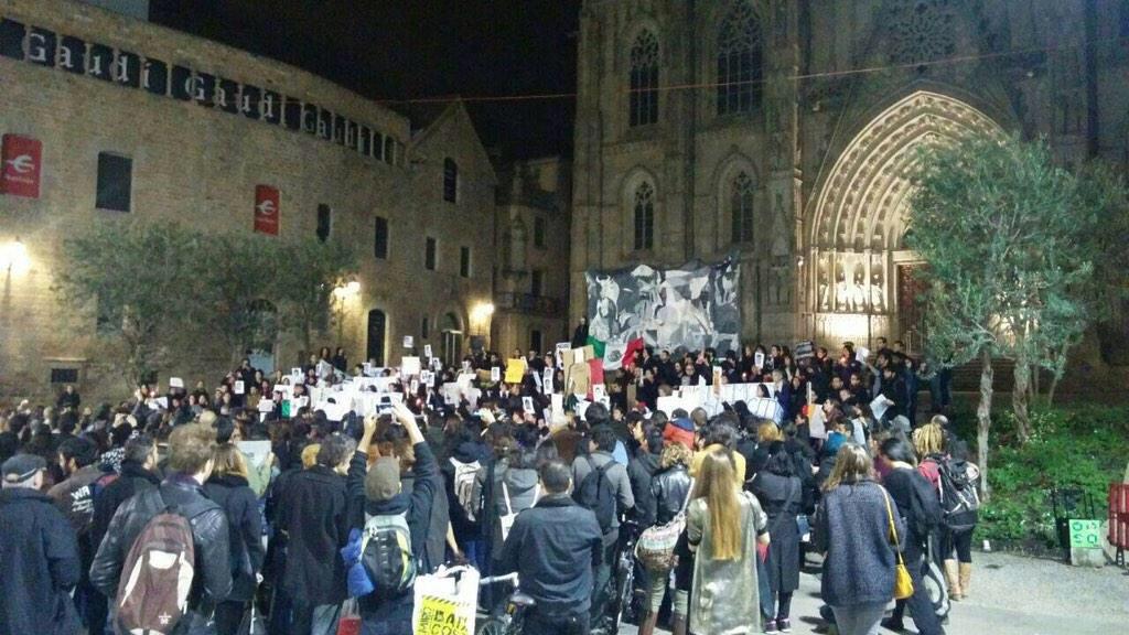 guruchuirer's tweet image. En Estocolmo también se manifiestan por la desaparición de los 43 estudiantes. #AccionGlobalporAyotzinapa #YaMeCanse