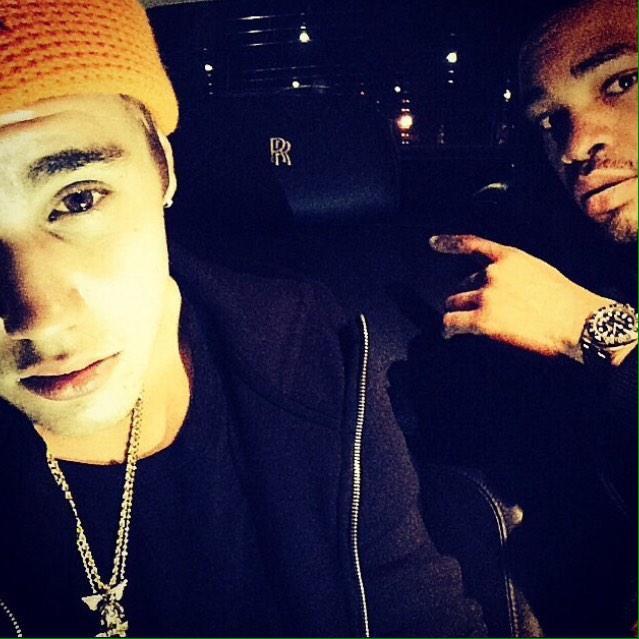 armylieber94 tweet picture