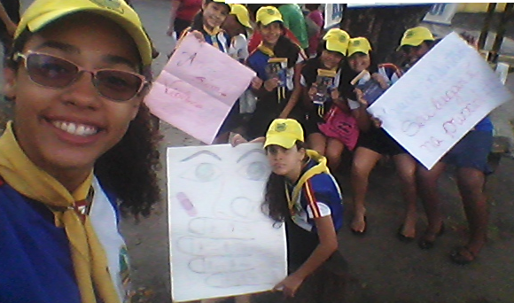 UEufrates's tweet photo. @area3ab Quebrando o Silêncio na Vila Marisa.   #Somos1 #MaridoValentãoSeuLugarÉNaPrisão. http://t.co/VIxgzb7Cs9