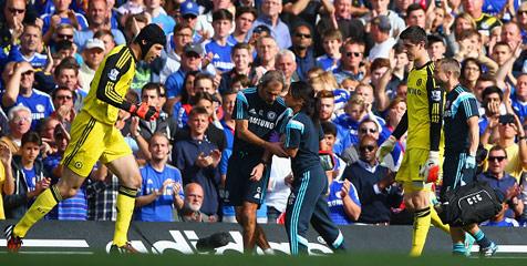 Chelsea_UI's tweet image. Via Bolanet: kplg.co/CcH8 - Courtois dan Cech Berebut Tempat, Schwarzer Beri Pujian