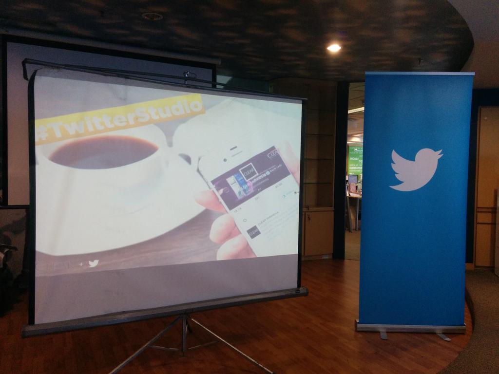 disha's tweet photo. Excited to kick off SEA's first #TwitterStudio with @CLEARIndonesia! http://t.co/o7l8iFvSlK