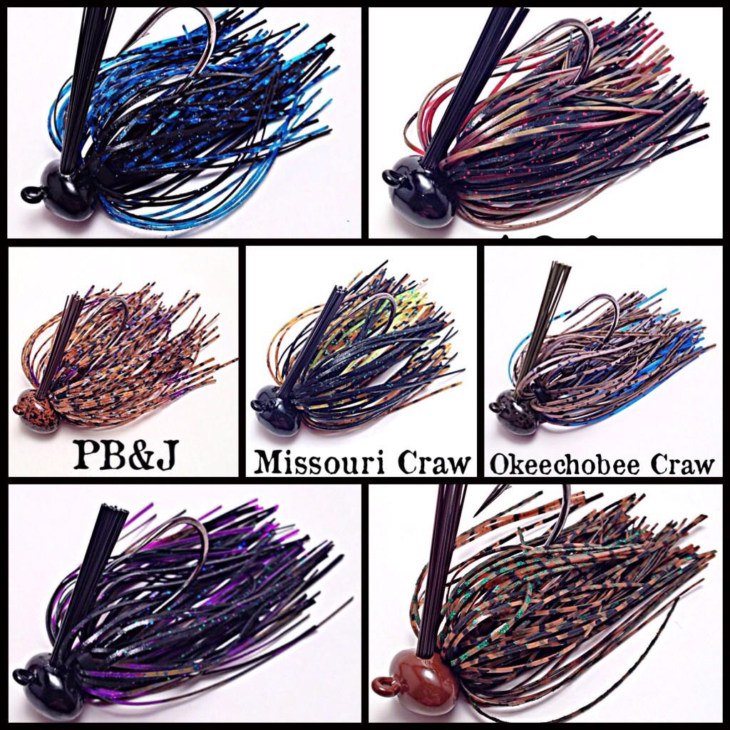reflexionswmbts's tweet photo. #Reflexion now makes football head jigs! Order online at http://t.co/KNwuZlQ4iZ http://t.co/QnapcXKqPS