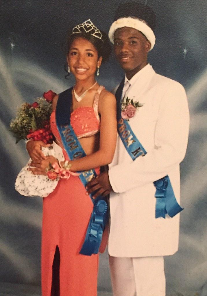 AjaMay21's tweet image. I been about it and I'm still about it #tbt #PromQueen2007 #Prom2008 #IAlwaysHadAPassionForFashion