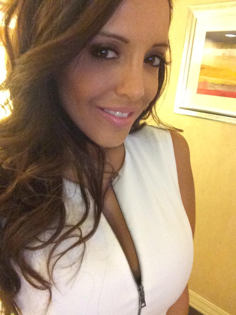 Francesca Le on X: Time to head to dinner who's gonna tuck me in tonite  t.co2sekEJUcUv  X