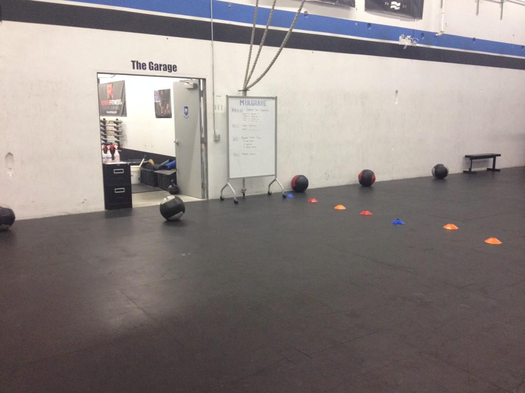 cschaalo's tweet photo. Had an awesome @CrossFitKids teen session this afternoon with @MulgraveSchool at @CrossFitNV #dodgeball #amrap http://t.co/adl7X4Khnm