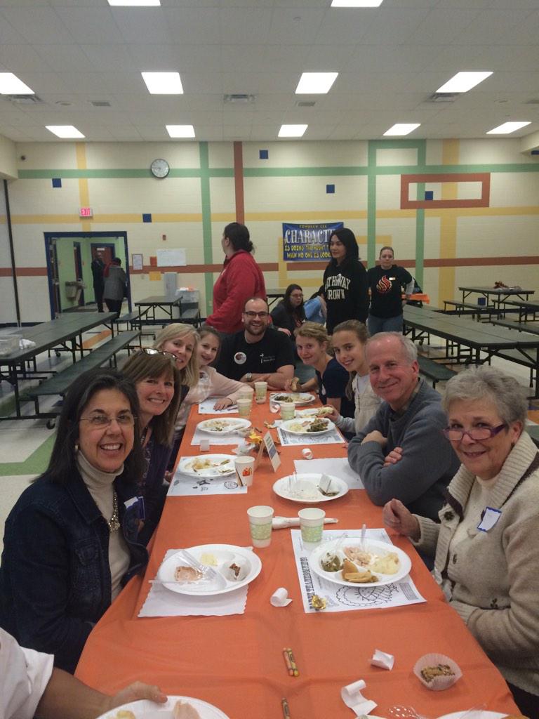 jondodson's tweet photo. The team from #HudsonUCC ! #FindleyCLC #HarvestDinner14 http://t.co/8lm6BLN4vw