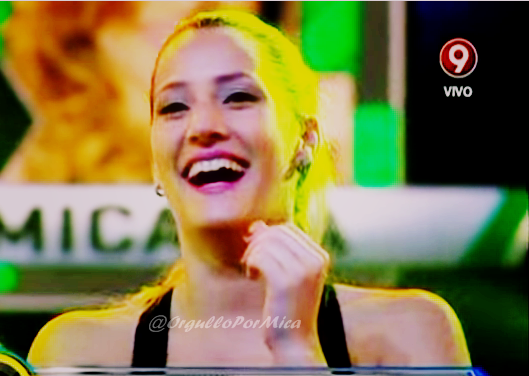 BianciottiSol's tweet photo. mi rubia bella mañana no te vas @MicaViciconte vot 3 al 211 http://t.co/YdXDixRgmM