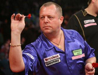 AlistairGriffin's tweet photo. @PickardJE hell of a darts player...crap governor #goodarras http://t.co/bZBgfz8Qhu