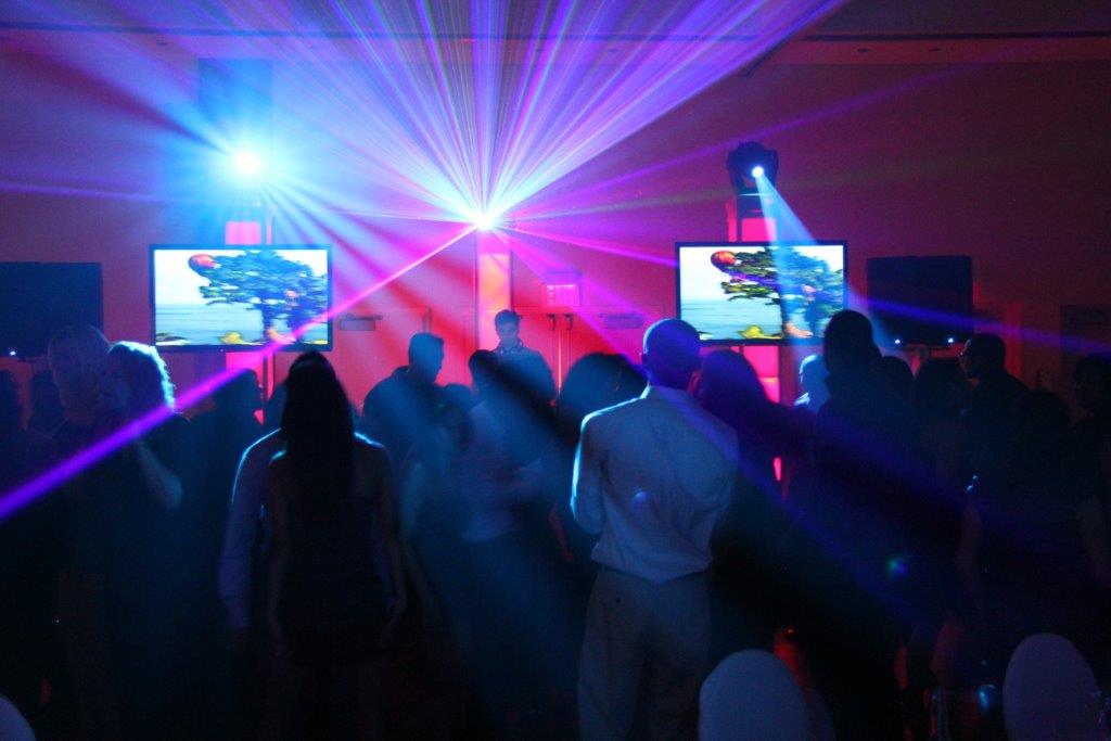 bluefrogdj's tweet photo. Blue Frog Entertainment Inc. 
Let's do it..#brides #toronto #weddings #cp24 #mississauga #woodbridge #bride http://t.co/gCuMr2LhXy