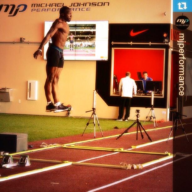 Mikel_Thomas's tweet image. Up up &amp;amp; away...🚀Check out the hops on Trinidad and Tobago's record holder (110 hurdler) @mikel_thomas #TrainFast