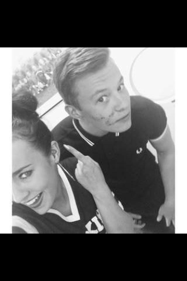 @RobbieRoscoe4 <a href="/RobbieRoscoe_/">Robbie Roscoe</a> <a href="/robbie_roscoe/">robbie roscoe</a>