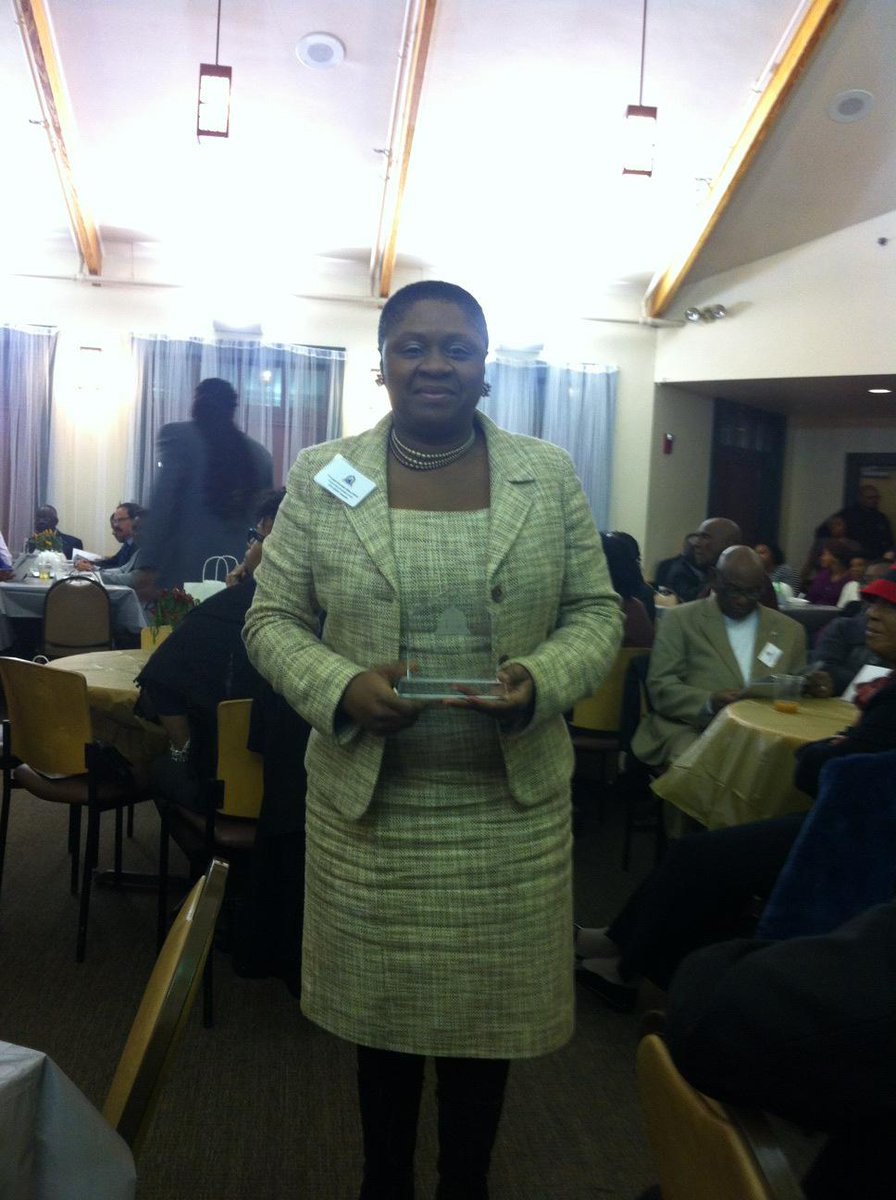 NetSuptB's tweet photo. Haynes EEC-Principal Donette Wilson-Wood. 2014 QGHC Community Partnership Awardee. Congratulations! http://t.co/3FwZp60OD1