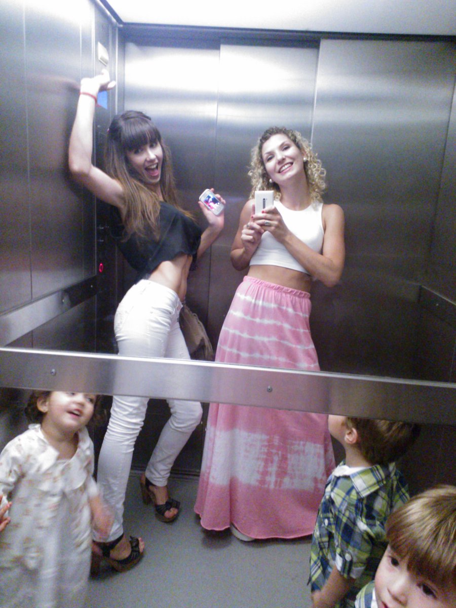 Jolyhartmann's tweet photo. #MamisTop jajajaja http://t.co/I6KxIwdoGf