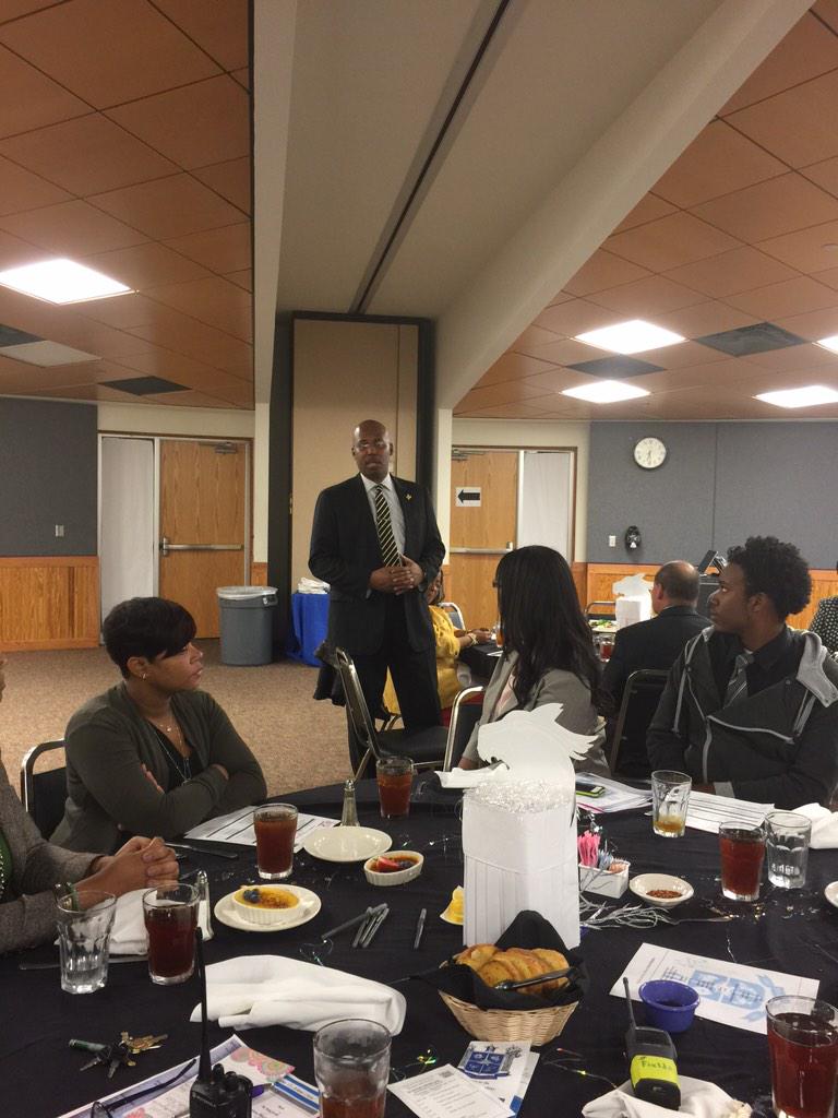 Tomayia Colvin tweet media