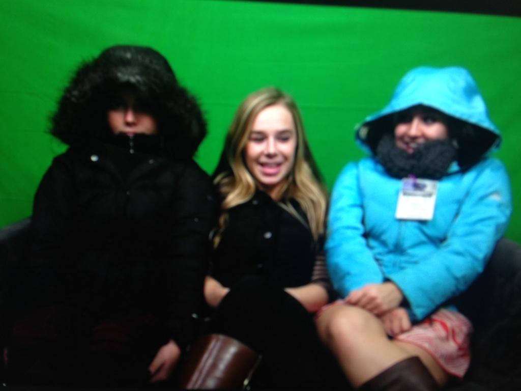 makeawishhard's tweet photo. Another comfy couch convo airing tomorrow!!! #smallfuton #hugecoates #behindthescenes :-) http://t.co/TvfMVOuKe6