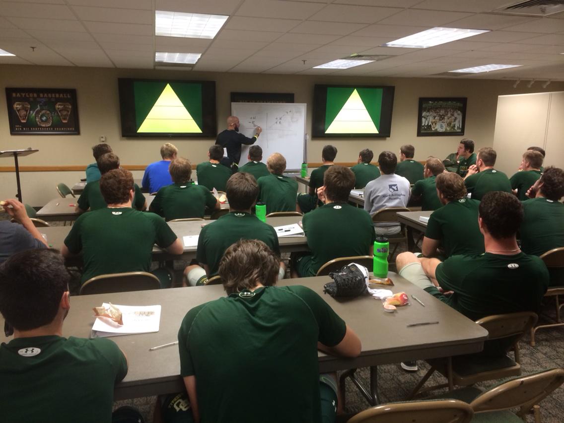 HardBallCoach34's tweet image. Weekly @BaylorAthletics Applied Performance meeting w/ @BaylorBaseball team! #gettinganedge #sicem #baylorfamily