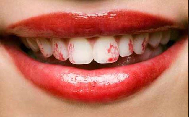 itsbasicyo's tweet photo. Hannah Heck starter pack http://t.co/jeApKNK9C4