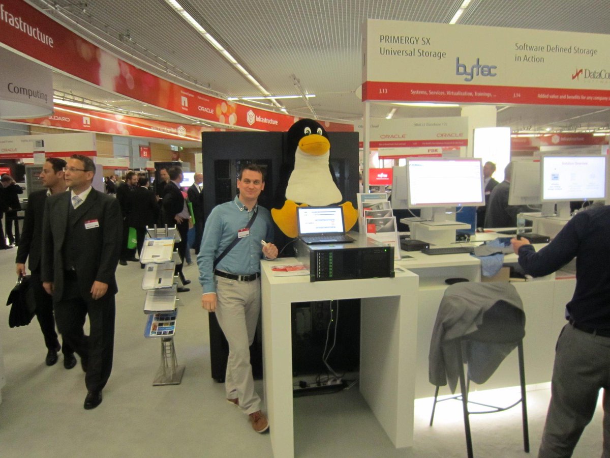 AlbinSuster's tweet photo. Fujitsu Forum Munich 2014 
Computer expert Albin Šuster s.p. http://t.co/D2rSjJpsrr