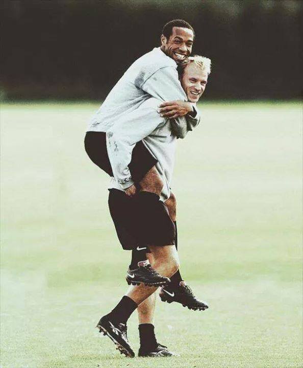 FootballFunnys's tweet photo. Premier League's best attacking duo!
RT if you agree! http://t.co/OLPhFwFn8y