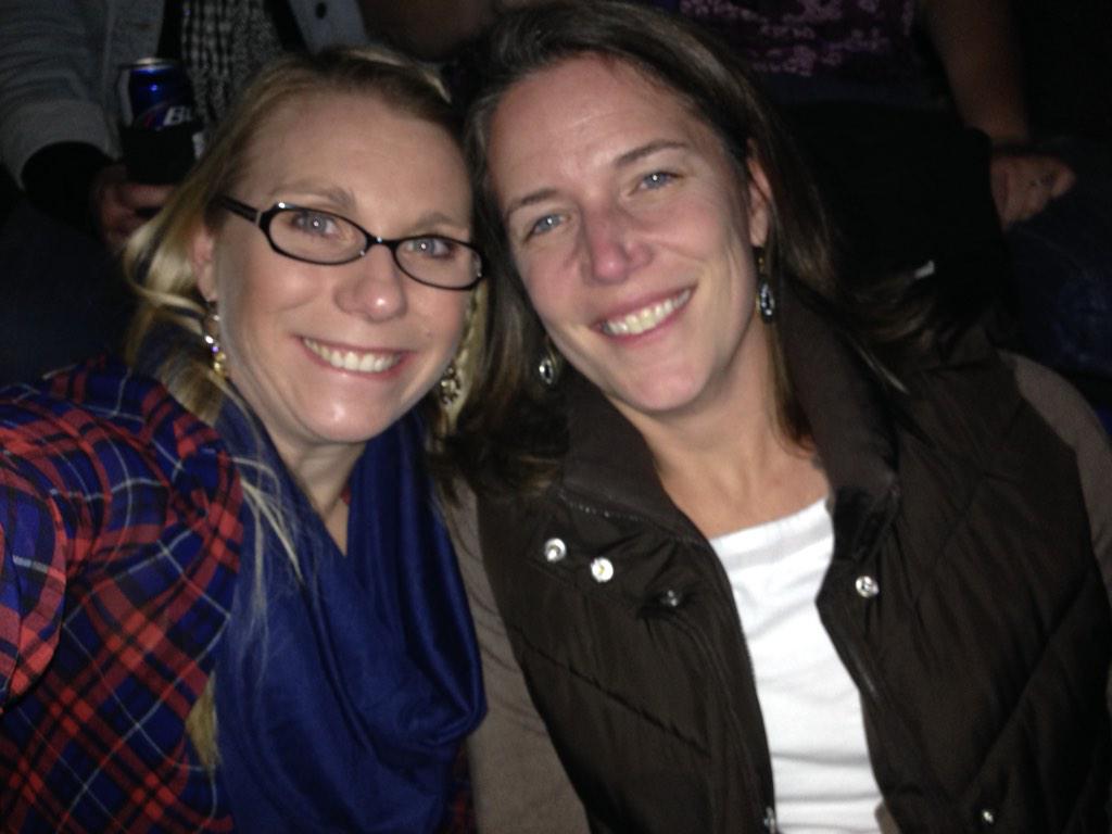 reddawnnc2004's tweet photo. @garthbrooks such an amazing concert! We last saw you 19 years ago. http://t.co/iX2AbEgFDb