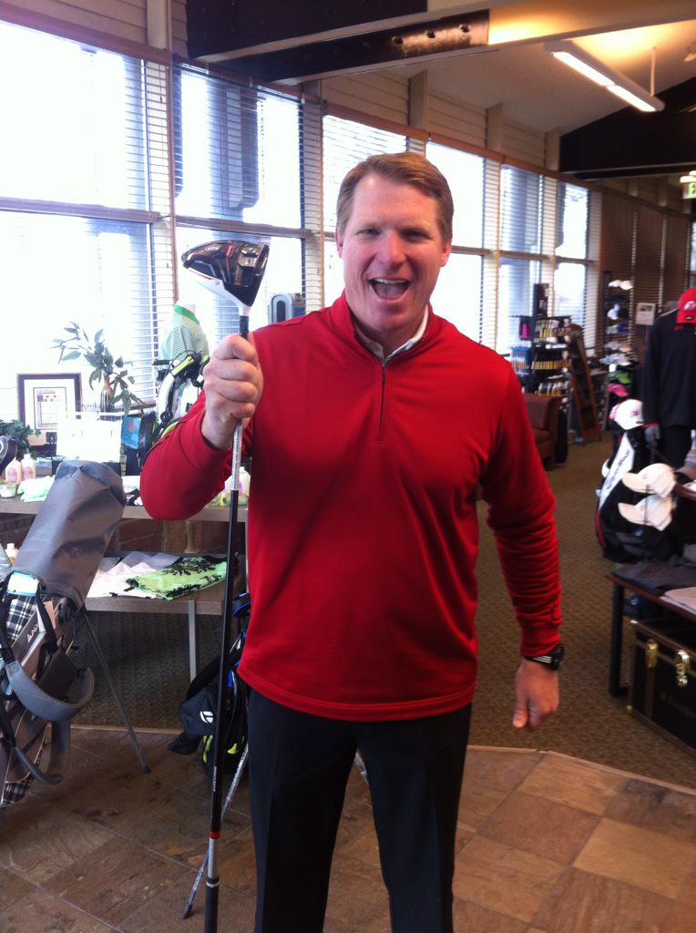 thejeremygolf's tweet photo. Thank you Phil Deimling of TaylorMade for showing us the new lineup from TM. #r15 #burnerisback #jeremyranch http://t.co/x7ET89PtO5
