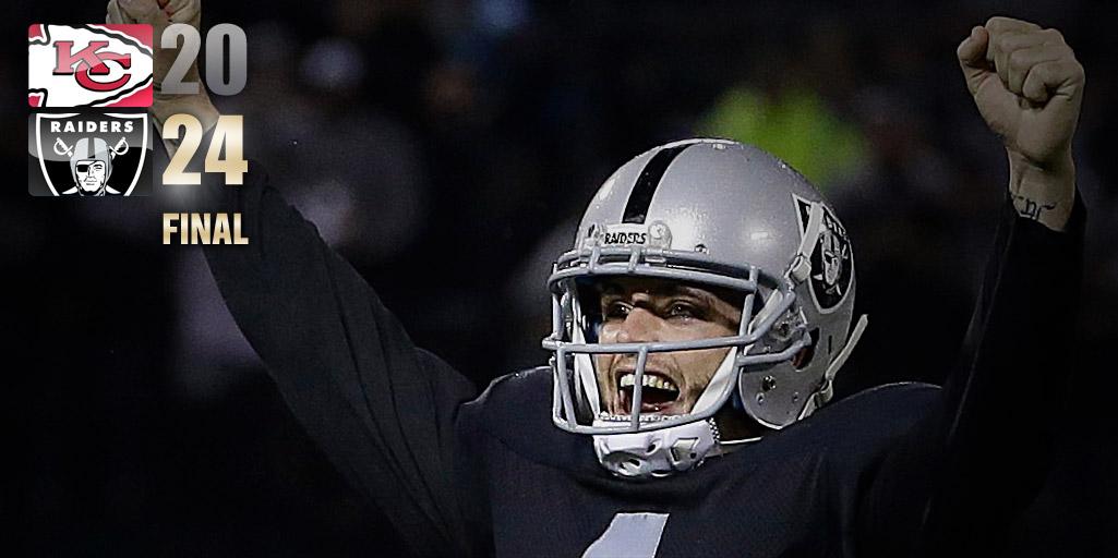 nflnetwork's tweet photo. The streak is over. #TNF #KCvsOAK http://t.co/YAbScx9ik5