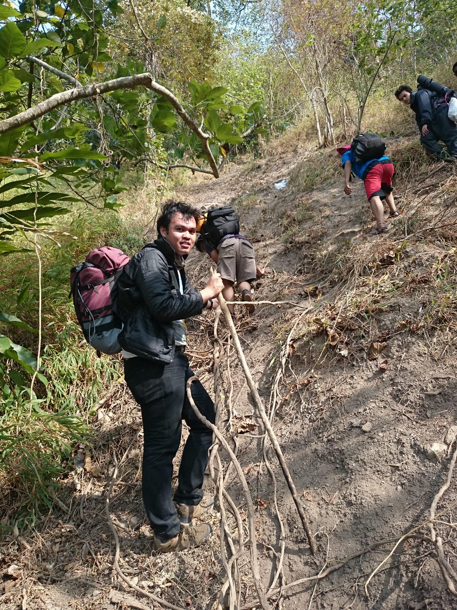 Hariemulkan's tweet photo. trip ! http://t.co/Ny70LLHmHr