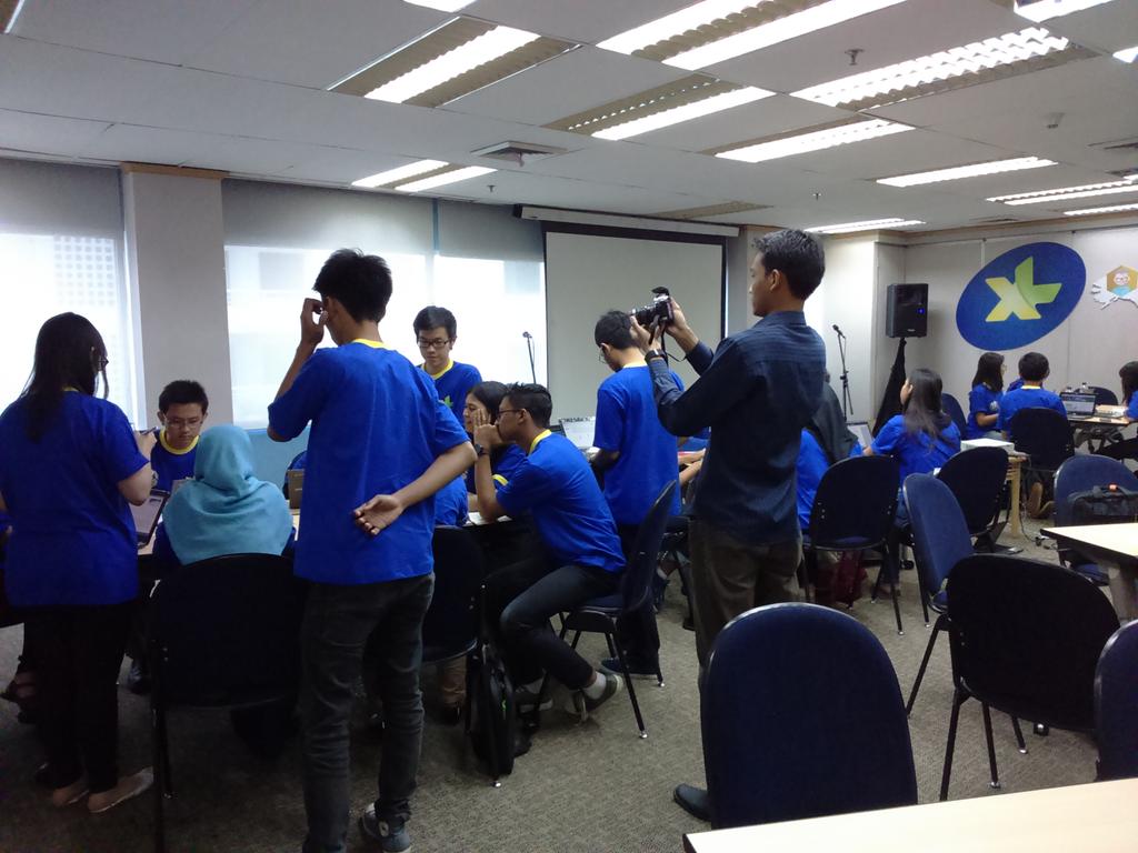 Intan Sulistyarini (@intantyarini) on Twitter photo Our team is still discussing to increase the awareness of sanitation in Java #LeadIndonesia_Java <a href="/XLFutureLeaders/">XL Future Leaders</a> Our team is still discussing to increase the awareness of sanitation in Java #LeadIndonesia_Java <a href="/XLFutureLeaders/">XL Future Leaders</a>