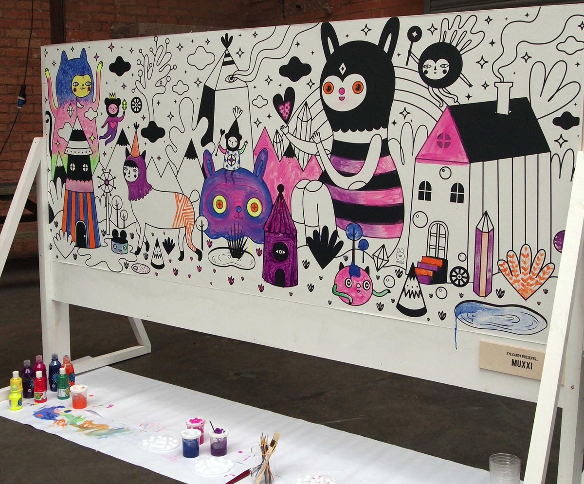 Fusedmagazine's tweet photo. #FF for all the artists that created work for @Muxxi #eyecandy14 http://t.co/JhHk8C5awE
