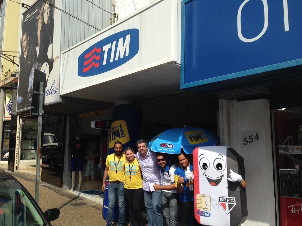 toledo_tim's tweet photo. Acão em Parceria MC+Dealer!!! Juntos somos mais fortes! #FOCONOFORECAST http://t.co/1j5vwELxPY
