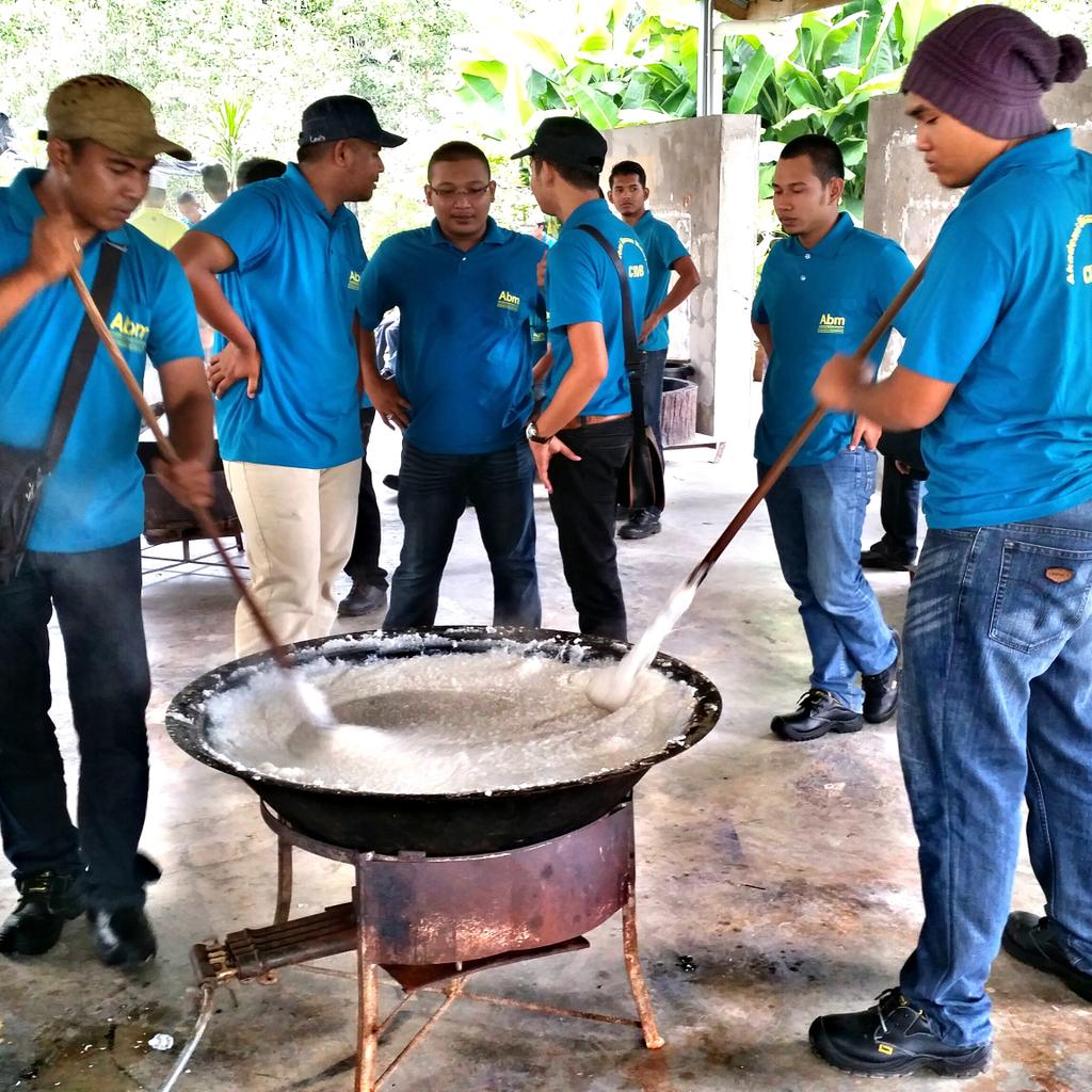 ABMUTARA's tweet photo. Majlis Asyura ABM WILAYAH UTARA #abmutara #cidb #akademibinaanmalaysia #abm http://t.co/gqaId7Wrua