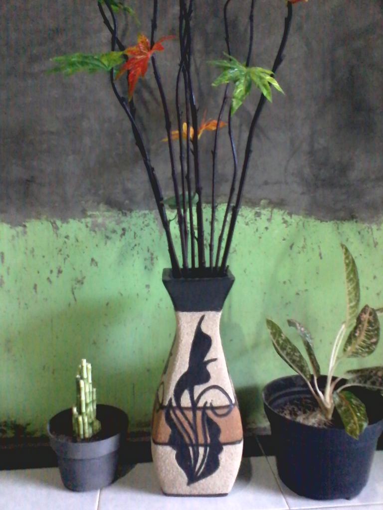 Pot Bunga Dari Bambu Pagar Rumah