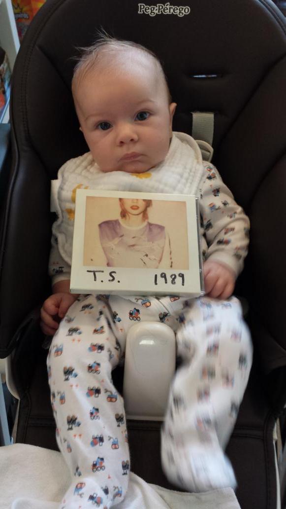 MisspineoK's tweet photo. @taylorswift13 My name is Felix and I love your new album! #12weeksold #1989 @Country1011AK http://t.co/ldfRSIKIJb