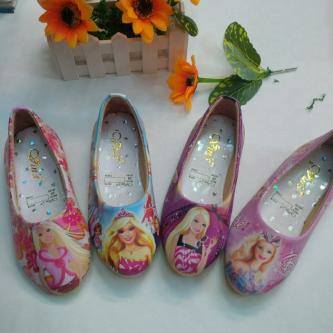 farsq76's tweet photo. Barbie shoes.size 22-35 http://t.co/s3QiDUopdY