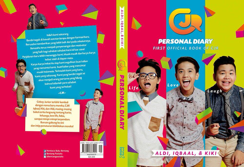 iqbaale's tweet photo. Wohoo!! Akhirnya release! Rahasia kita ada disini semua! So go grab yours :p @bentangpustaka http://t.co/MxDyPZvUXy
