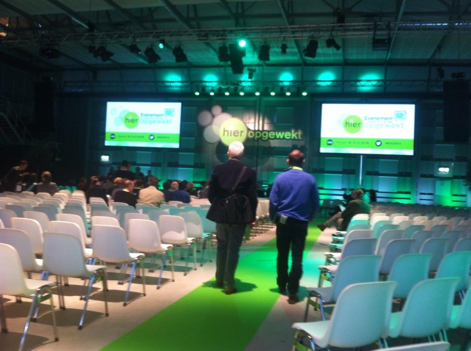 REScoopEU's tweet photo. Crowd is coming in @hieropgewekt. #goodvibes #eho2014 800+ people expected to talk #renewable #coops http://t.co/jDI3P8S1de