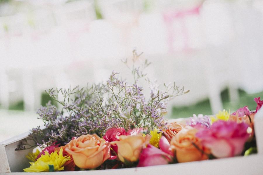 dbodascom's tweet photo. Las flores son una de las protagonistas de tu #boda ¿cuáles te gustan? ¿de color intenso o tonos pastel? #Decoracion http://t.co/O8ztlrG9EL