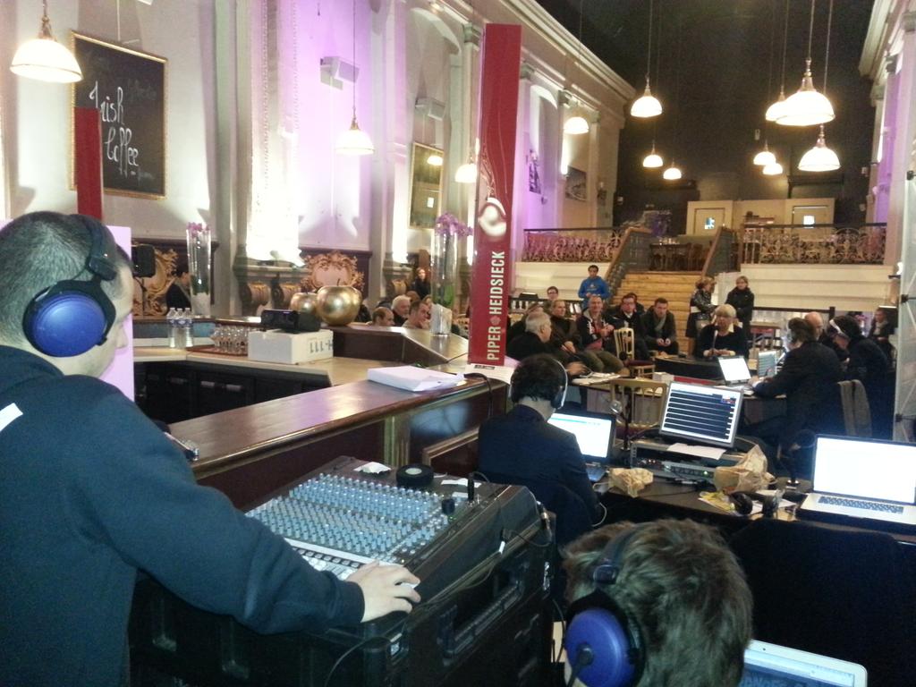 PaulLarroque's tweet image. Dans les coulisses des @GG_RMC à Lille... #StaffTechnique @AnthonyAridon @eblervaque #OMNIA #CoupeDavis