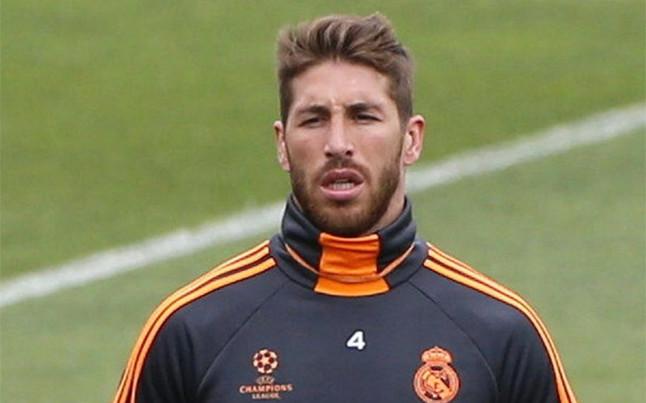 sport's tweet photo. #RealMadrid Sergio Ramos aprueba la ESO: http://t.co/bTTw84Agld http://t.co/4ZsxABvplX