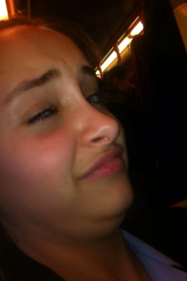 molly_hills1's tweet image. #donewithurshit @XxEllieh