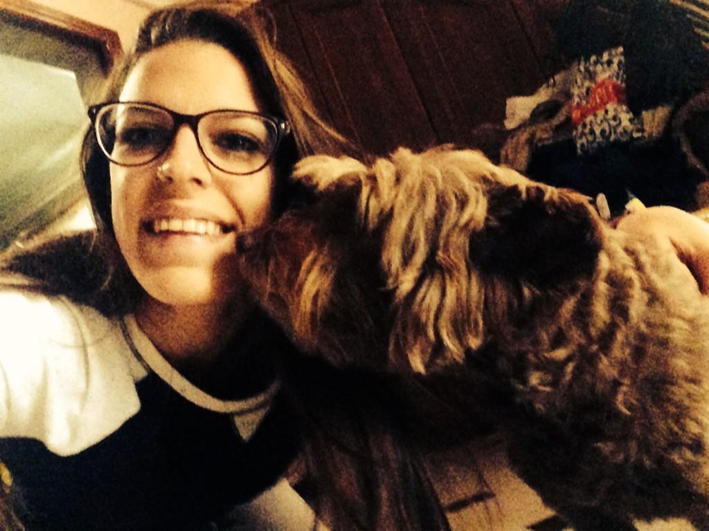 paulacv8's tweet photo. Buenos diass cn mi mofleta!!!! ☺️😘😍 http://t.co/poEDQfjwTh