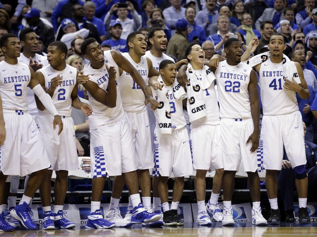DKcap62's tweet photo. Happy #Gameday Big Blue Nation!! #1Team1Family1Goal #GoCatsβ #BeatBostonU http://t.co/MfY0Oqi4ZI