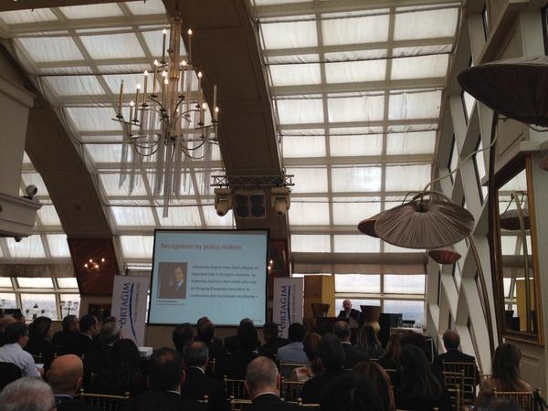 EBAN_org's tweet photo. @baybarsaltuntas EBAN Vice-President speaking at the @sirketortagim Angels Investor Gathering #Istanbul #BAWeek2014 http://t.co/JxQFws9HZp