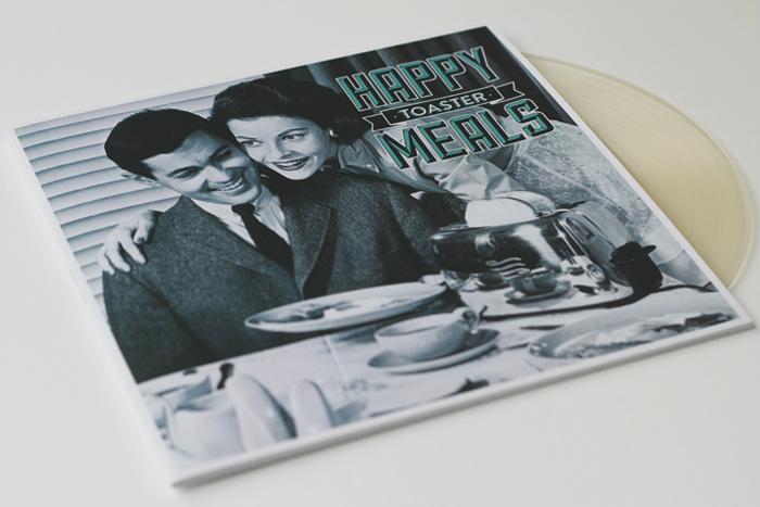 Proposta de l'artwork per la reedició del “Toaster” de Happy Meals en vinil! Bon divendres!