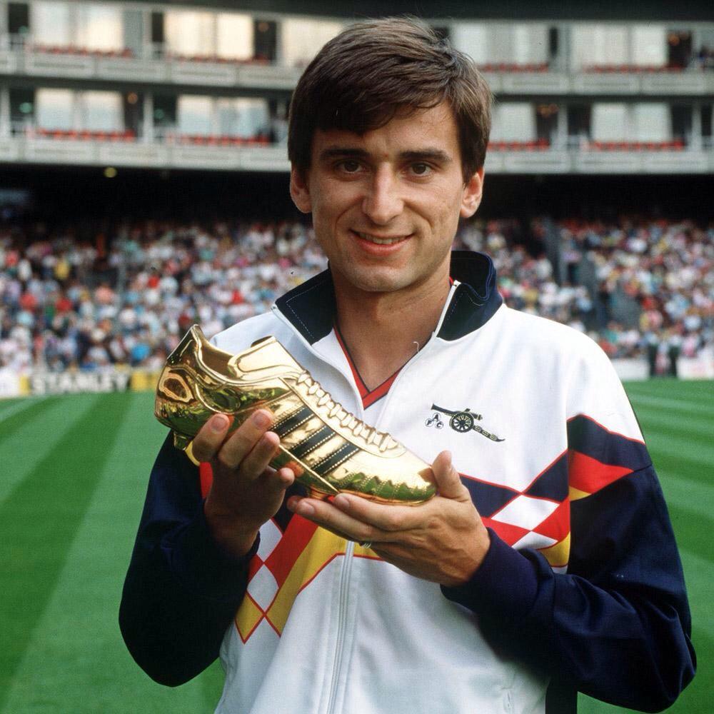 REmessage:  Happy birthday to former star Alan Smith! 