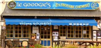 Le café concert le Trousse Chemise à Langan(35) n'est pas mort, la preuve sur FBArmorique ce soir à 16h20!