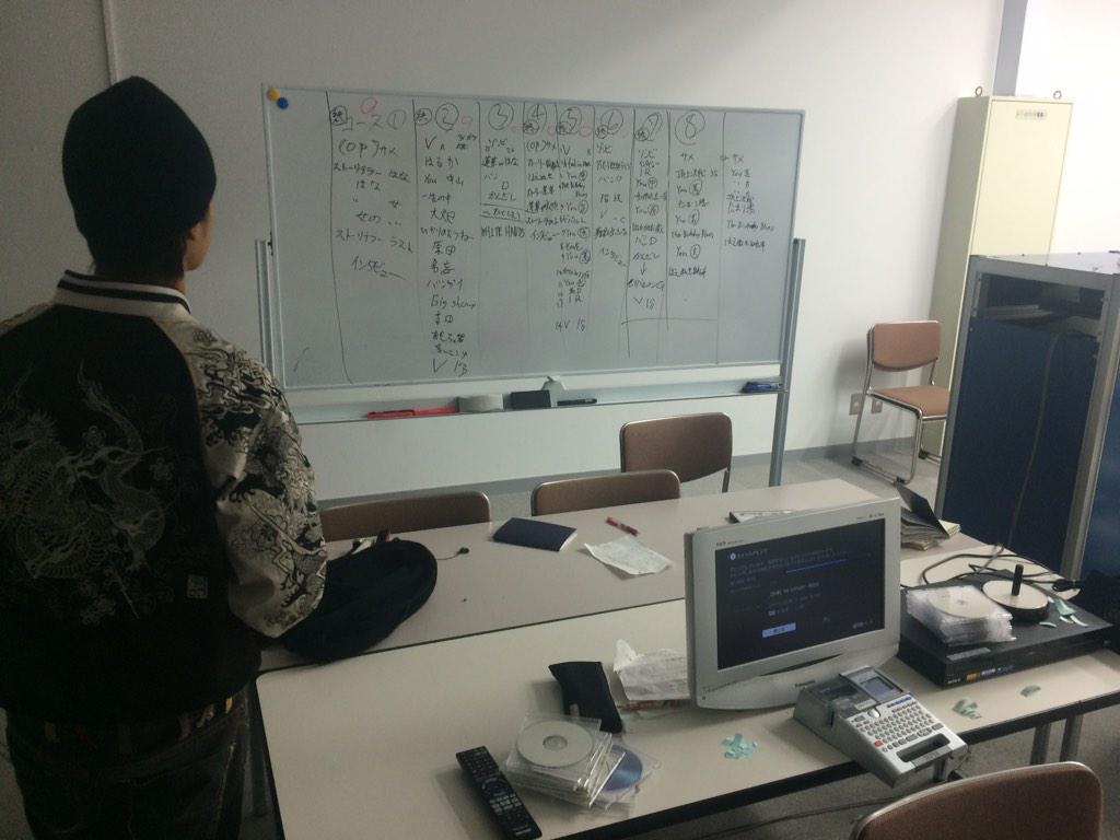 message_v's tweet image. 上映ディスクほぼ焼き上がりました！
作業もとうとう大詰めです。
当日はパンフレットには記載されていない、実行委員制作のOPムービーやアイキャッチなども上映されますのでお楽しみに。