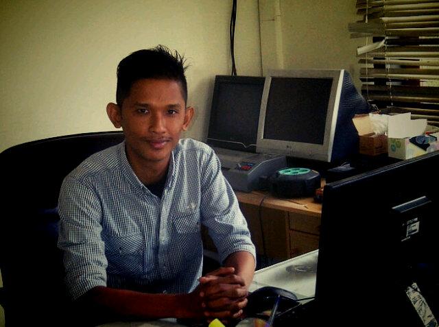 Sandy_Cacink's tweet photo. At PT.Morawa Inawood Industry http://t.co/WRnuwmiAD4