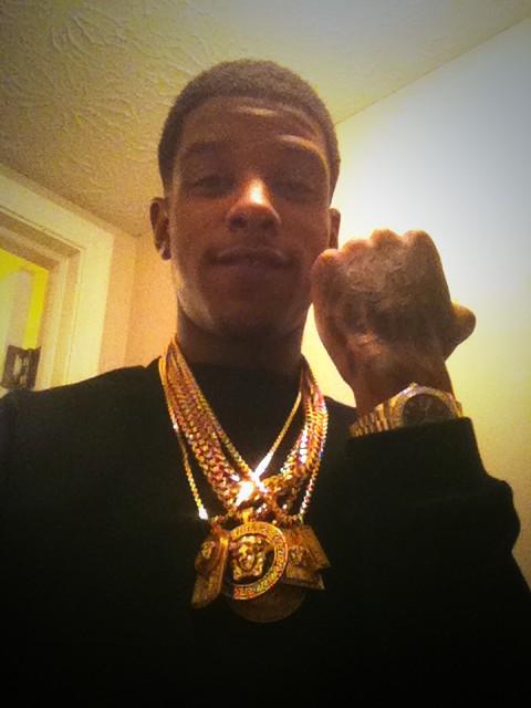 thumbzht's tweet photo. #BLESSED #YNIC #RIPRICHTHEGIFT #longlivelilc #ItsThaTakeOver http://t.co/pTK3KfwHX8