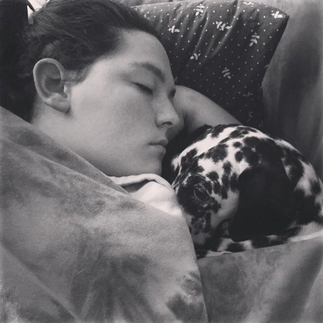 KellyDouglas's tweet image. One sleeping, one snuggling #itsjanuary